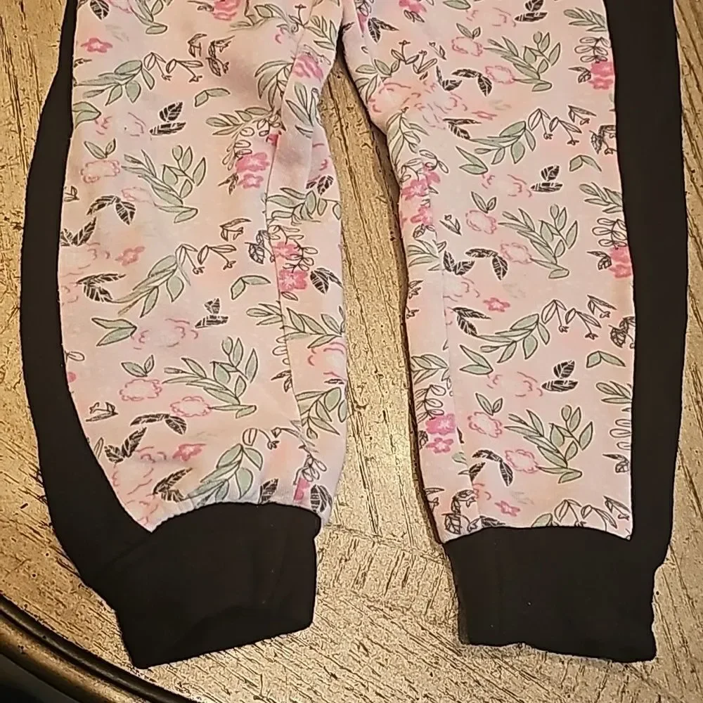 4T floral long sleeve pj set Limited Too